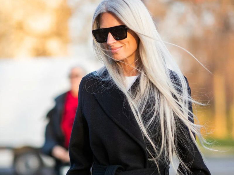 4 Reasons to Embrace Your Gray Hair