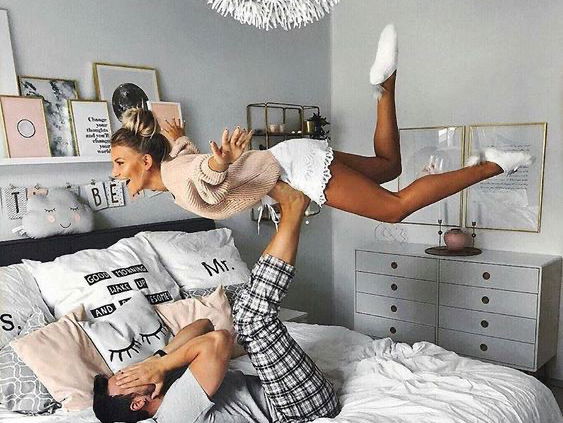 Bedroom Harmony: Vastu Tips for Couples to Strengthen Love and Sleep